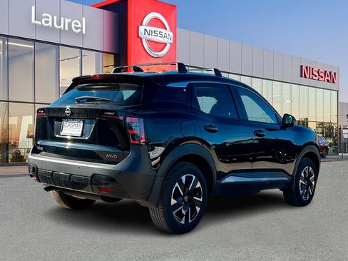 New 2026 Nissan Kicks SV w/ SV Premium Package AWD/4WD image 2