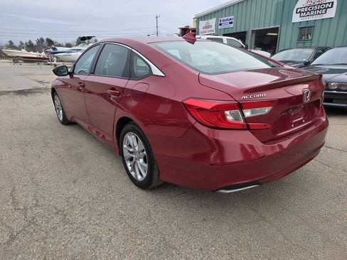 Used 2018 Honda Accord LX image 12