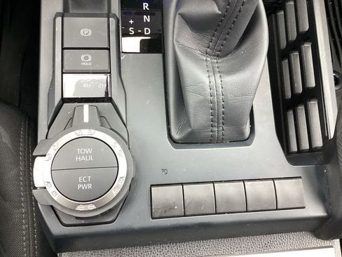 Certified 2025 Toyota Tacoma SR5 w/ SR5 Upgrade Package image 24