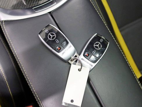 Used 2020 Mercedes-Benz C 63 AMG S image 35