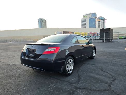 Used 2010 Honda Civic LX image 4