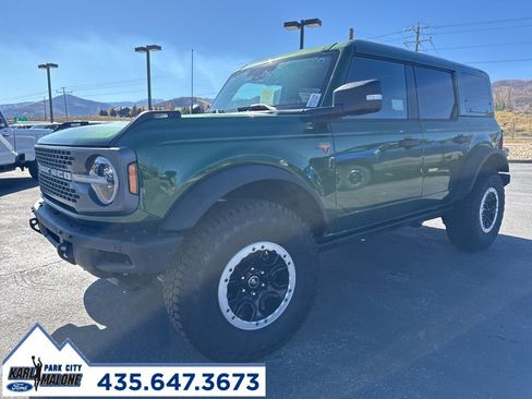 New 2025 Ford Bronco Badlands image 7
