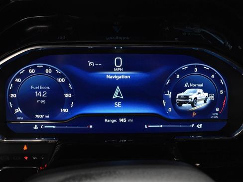 Used 2025 Chevrolet Silverado 1500 LT Trail Boss w/ Convenience Package II image 23