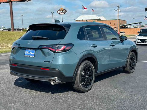New 2027 Honda HR-V Sport image 6