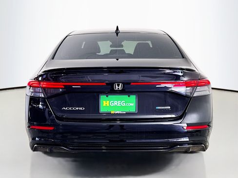 Used 2023 Honda Accord Sport image 8