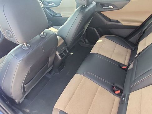 Used 2025 Chevrolet Equinox ACTIV w/ Safety and Technology Package AWD/4WD image 32