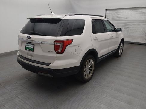 Used 2019 Ford Explorer XLT w/ Equipment Group 202A AWD/4WD image 9