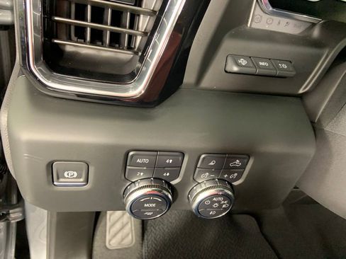 Used 2025 GMC Sierra 1500 Denali w/ Technology Package image 10