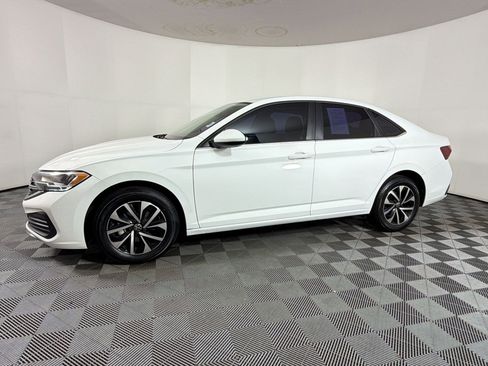 Used 2024 Volkswagen Jetta S FWD image 2