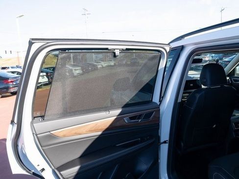 New 2026 Volkswagen Atlas SE image 13