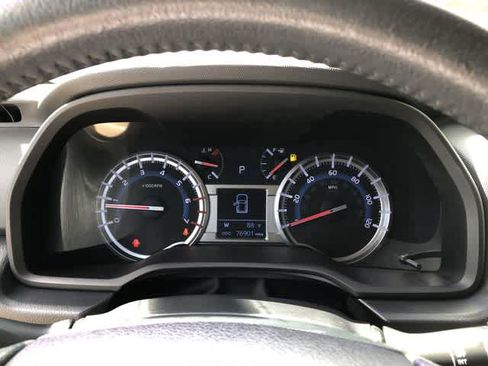 Used 2016 Toyota 4Runner Limited AWD/4WD image 34