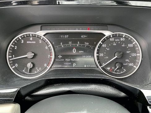 Used 2024 Nissan Pathfinder SL image 13