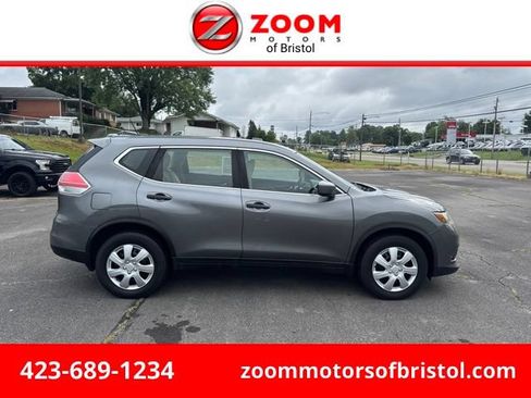Used 2016 Nissan Rogue S AWD/4WD image 1
