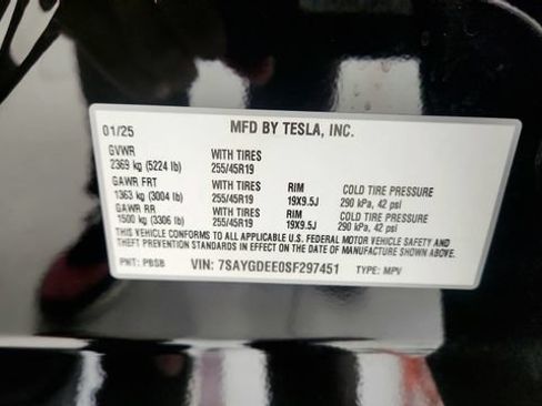 Used 2025 Tesla Model Y Long Range AWD/4WD image 76