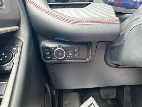 Used 2025 Ford Explorer ST AWD/4WD image 25