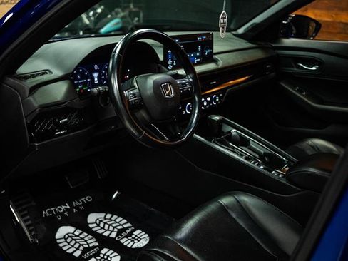 Used 2023 Honda Accord Sport image 8