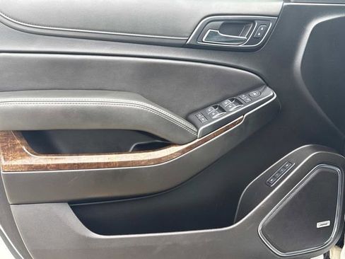Used 2020 Chevrolet Tahoe LT image 25