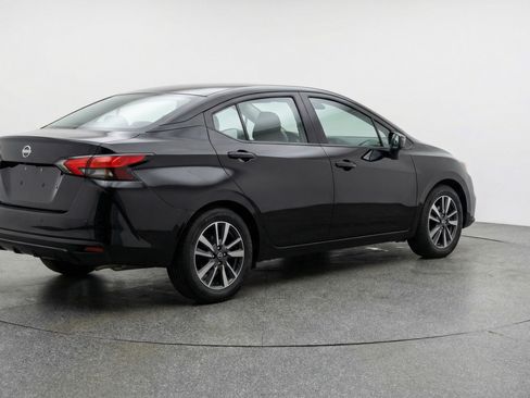 Used 2025 Nissan Versa SV FWD image 9
