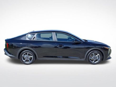 Used 2025 Kia K4 FWD image 10