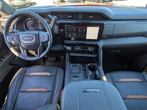 Used 2025 GMC Sierra 2500 AT4 w/ AT4 Premium Plus Package image 17