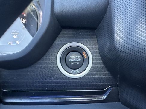 Used 2024 RAM 3500 Limited image 10