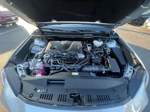 Used 2025 Toyota Camry LE image 32