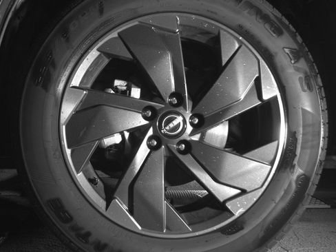 Used 2025 Nissan Rogue SV AWD/4WD image 12