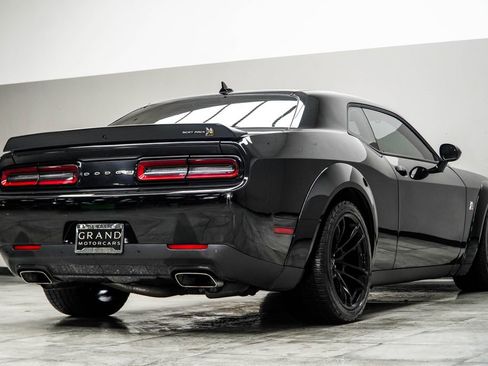 Used 2022 Dodge Challenger R/T Scat Pack RWD image 13