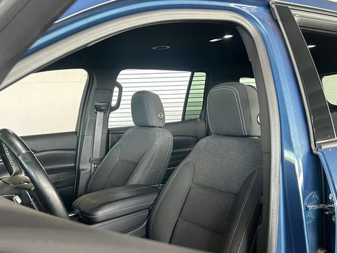 Used 2024 Chevrolet Traverse LS w/ Midnight/Sport Edition FWD image 15