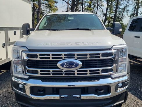 New 2025 Ford F450 XL w/ XL Chrome Package image 2