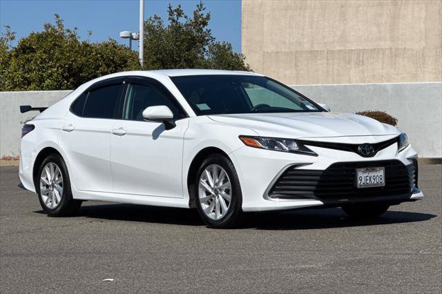 Certified 2024 Toyota Camry LE FWD image 5