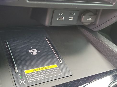 Used 2025 Honda Passport Black Edition image 31