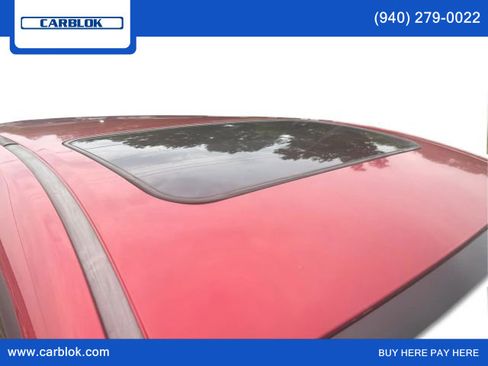 Used 2010 Pontiac Vibe GT image 12