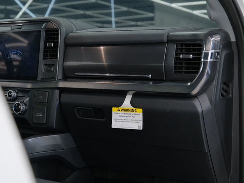 Used 2025 Ford F550 4x4 Crew Cab Super Duty image 53