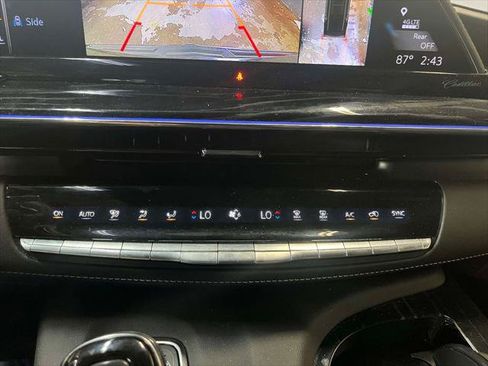 Used 2024 Cadillac Escalade Sport AWD/4WD image 18
