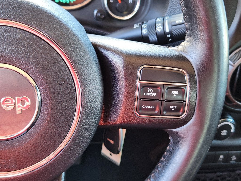 Used 2017 Jeep Wrangler Sport AWD/4WD image 16