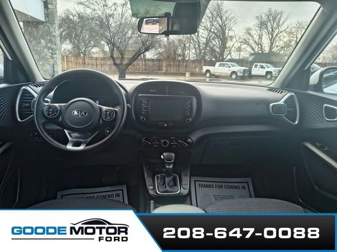 Used 2021 Kia Soul S image 4