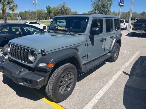 Used 2025 Jeep Wrangler Sport S image 1