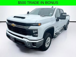 Used 2025 Chevrolet Silverado 2500 LT w/ Convenience Package AWD/4WD video 3