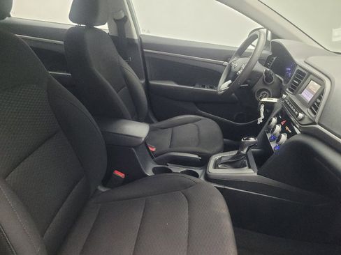 Used 2019 Hyundai Elantra SE w/ Cargo Package FWD image 21