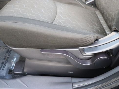 Used 2024 Mitsubishi Outlander Sport ES image 39