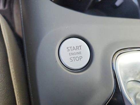 Used 2021 INFINITI QX50 Essential w/ Convenience Package image 30