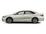 Used 2017 Toyota Camry SE image 4