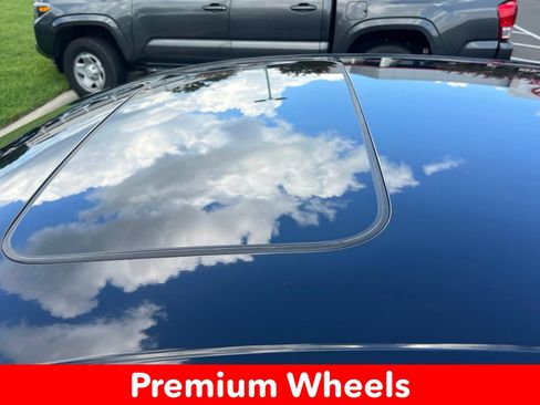 Used 2023 Honda Accord Sport image 9
