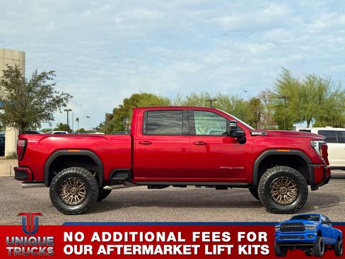 Used 2025 GMC Sierra 3500 AT4 w/ AT4 Premium Plus Package image 4