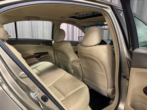 Used 2009 Honda Accord EX-L image 12