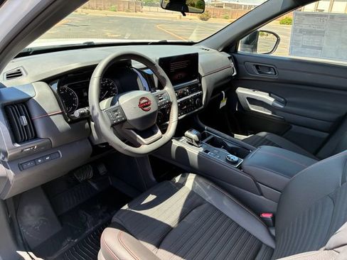 New 2026 Nissan Pathfinder Rock Creek w/ Rock Creek Premium Package AWD/4WD image 12