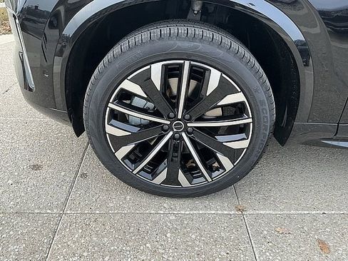 New 2026 Volvo XC90 T8 Plus w/ Protection Package image 12