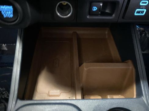 Used 2024 Ford Maverick Lariat image 21