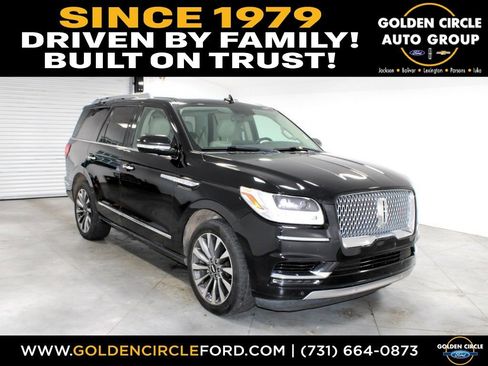 Used 2018 Lincoln Navigator Select RWD image 1